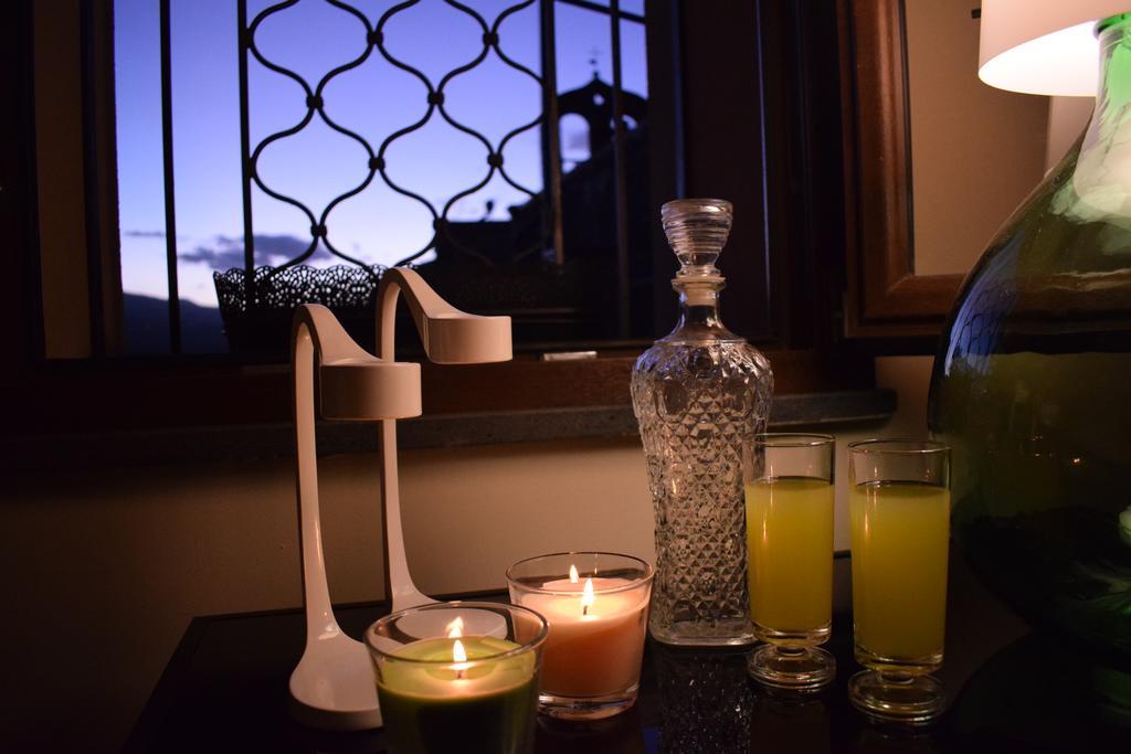 Cento Tari' Guest House カスティリオーネ・ディ・シチーリア エクステリア 写真